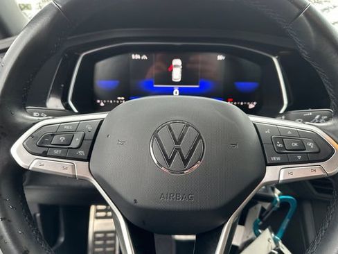 Used 2023 Volkswagen Jetta Sport image 23