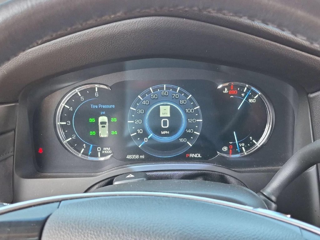 Used 2019 Cadillac Escalade ESV Premium Luxury AWD/4WD image 11