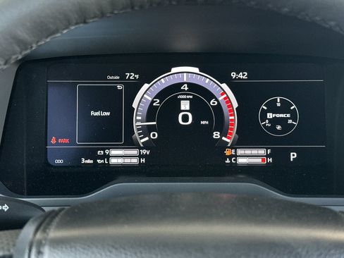 New 2026 Toyota Tundra Limited AWD/4WD image 27
