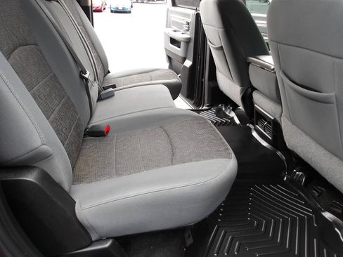 Used 2015 RAM 1500 Big Horn AWD/4WD image 12