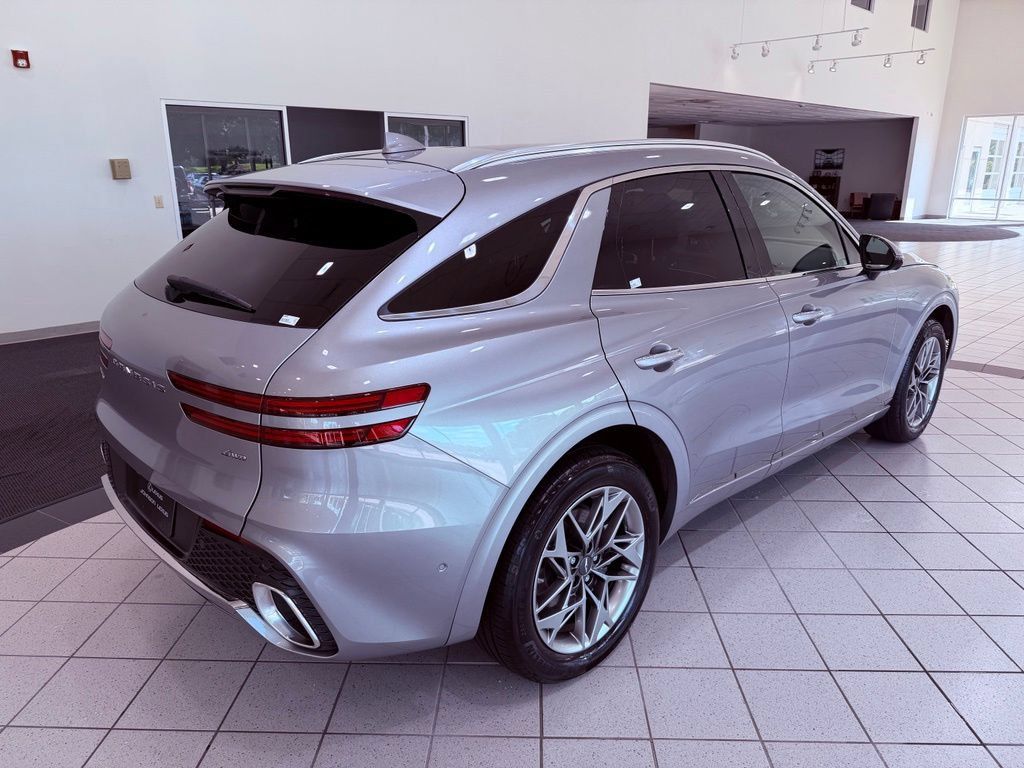 Used 2022 Genesis GV70 2.5T w/ Advanced Package AWD/4WD image 16