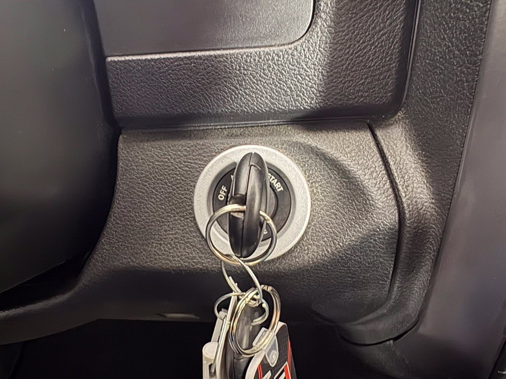 Used 2022 RAM 1500 Warlock AWD/4WD image 28