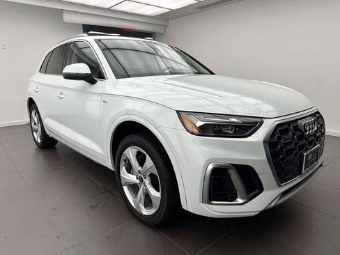 Used 2023 Audi Q5 2.0T Premium Plus w/ Premium Plus Package AWD/4WD image 5