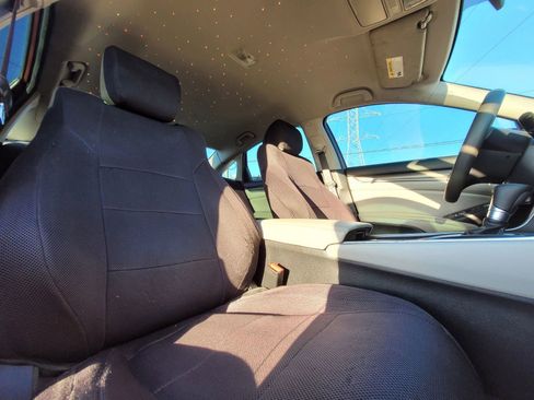 Used 2019 Honda Accord LX image 7