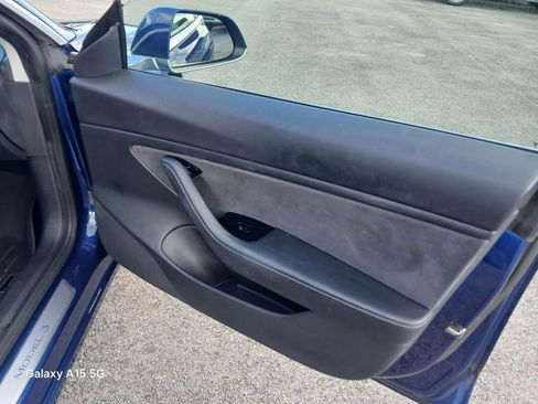 Used 2020 Tesla Model 3 Long Range image 15