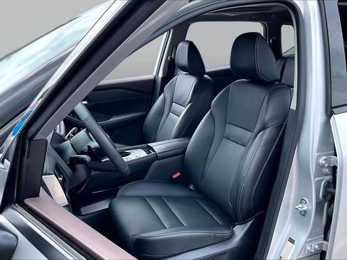 Certified 2022 Nissan Rogue SL FWD image 8