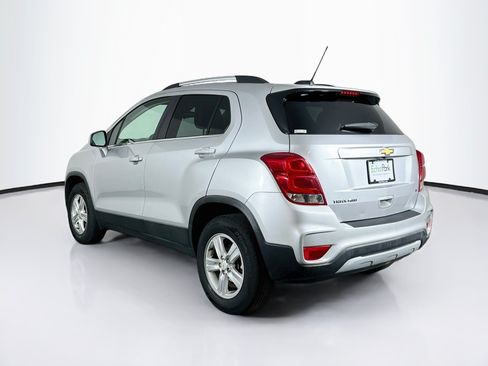 Used 2019 Chevrolet Trax LT w/ LT Convenience Package AWD/4WD image 5