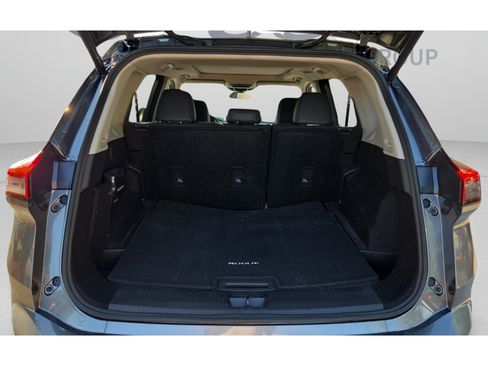 Certified 2026 Nissan Rogue SV w/ SV Premium Package FWD image 13