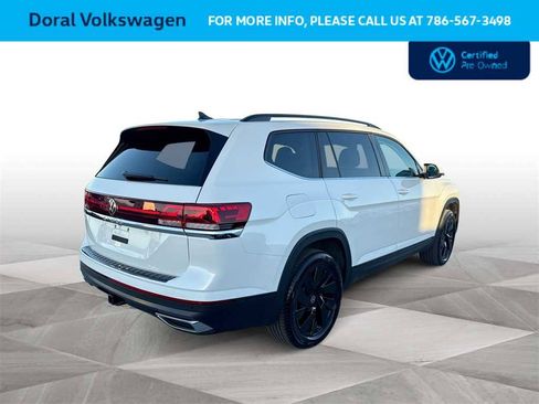 Used 2026 Volkswagen Atlas SE image 8