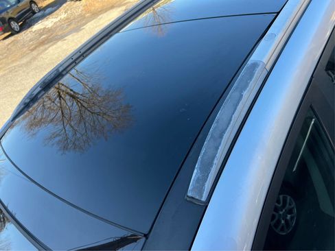 Used 2011 Kia Sportage EX w/ Premium Pkg w/Leather Seats image 12