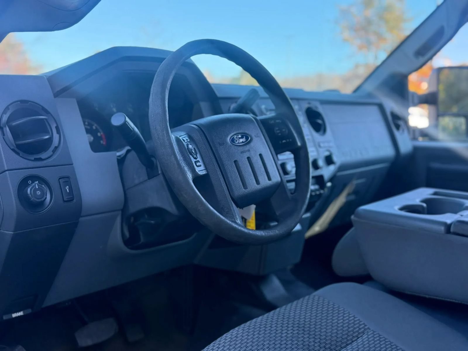 Used 2015 Ford F250 XL w/ Power Equipment Group AWD/4WD image 12