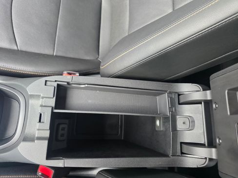 Used 2020 Chevrolet Equinox Premier image 20