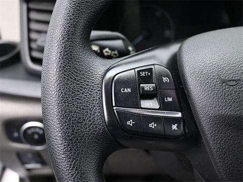 Used 2022 Ford E-Transit Low Roof image 11