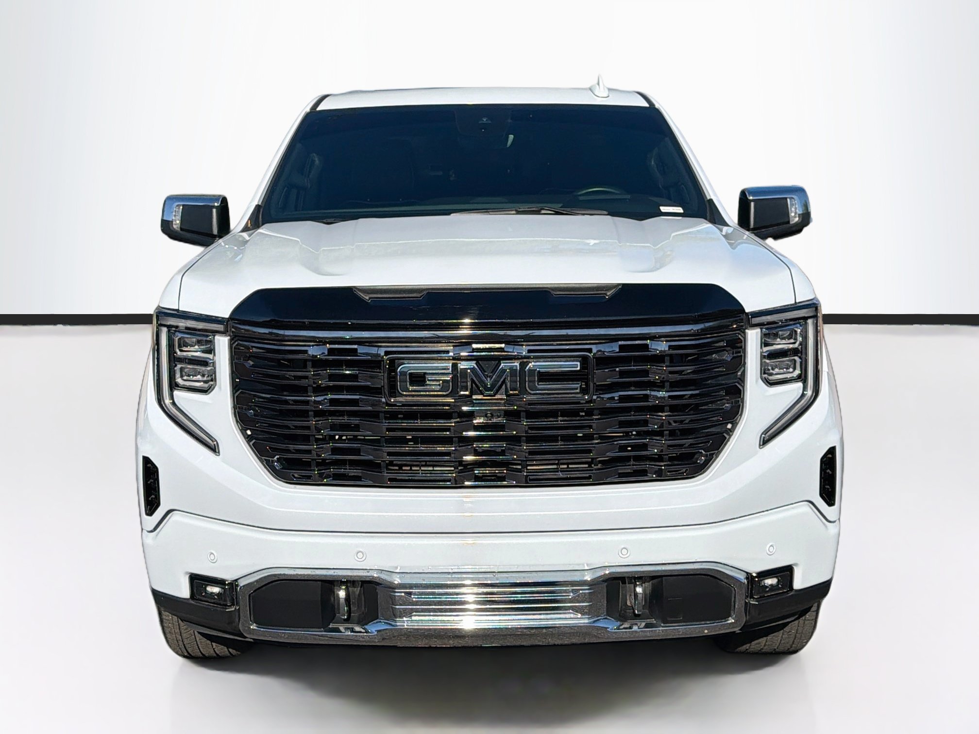 Used 2026 GMC Sierra 1500 Denali Ultimate AWD/4WD image 2