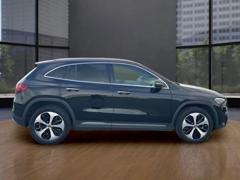Used 2025 Mercedes-Benz GLA 250 image 6
