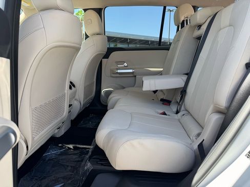Certified 2023 Mercedes-Benz GLB 250 image 16