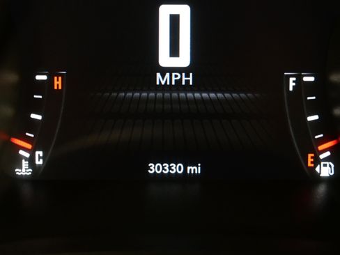 Used 2022 Dodge Challenger R/T w/ Blacktop Package image 23