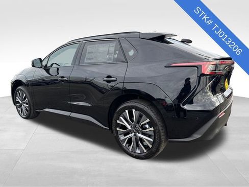 New 2026 Subaru Solterra image 5