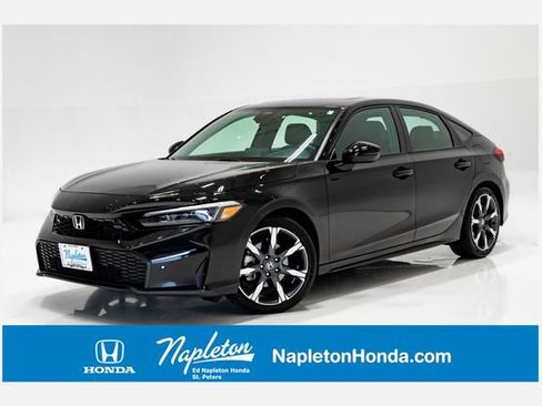 Used 2025 Honda Civic Sport Touring image 1