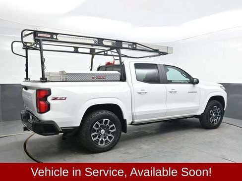 Used 2024 Chevrolet Colorado Z71 w/ Advanced Trailering Package AWD/4WD image 8