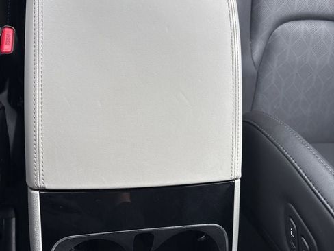 Used 2024 Kia Carnival SX FWD image 23