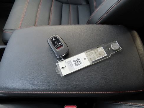 Certified 2025 Honda CR-V Sport Touring image 31