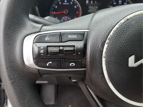 Used 2023 Kia K5 LXS FWD image 20