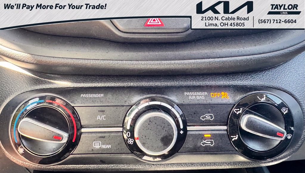 Used 2025 Kia Soul LX w/ LX Technology Package FWD image 7