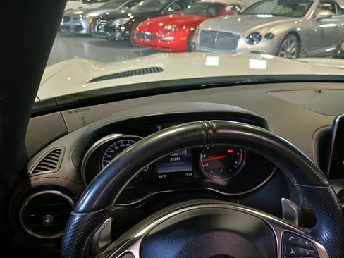 Used 2018 Mercedes-Benz AMG GT Roadster image 21