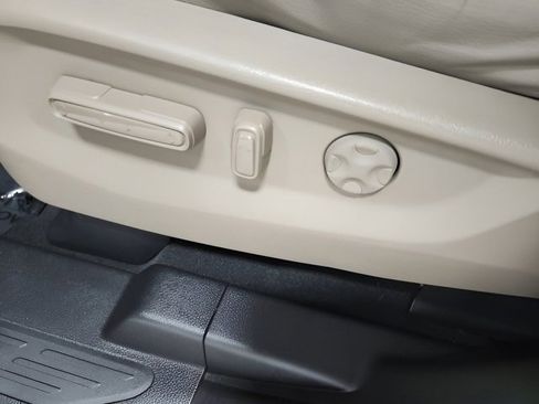 Used 2024 Honda Odyssey Touring image 26