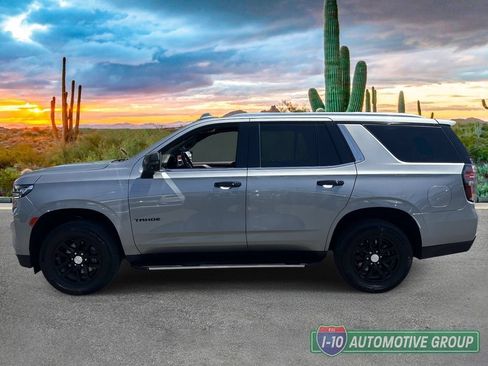Used 2023 Chevrolet Tahoe LT w/ Luxury Package RWD image 6