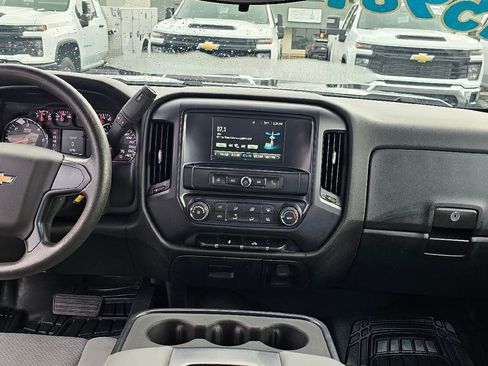 Certified 2019 Chevrolet Silverado 1500 W/T w/ WT Convenience Package RWD image 9