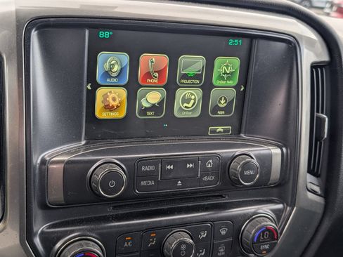 Used 2018 Chevrolet Silverado 1500 LT w/ All Star Edition AWD/4WD image 10