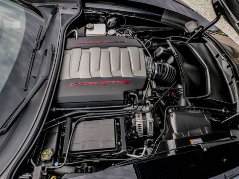 Used 2018 Chevrolet Corvette Stingray Convertible Z51 2LT RWD image 47