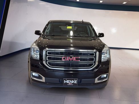 Used 2017 GMC Yukon XL SLT w/ HD Trailering Package AWD/4WD image 2