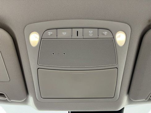 Used 2019 Nissan Rogue SV w/ Premium Package FWD image 30