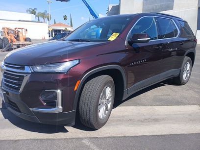 Used 2023 Chevrolet Traverse LT