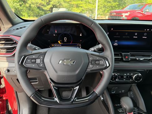 New 2026 Chevrolet TrailBlazer RS w/ Convenience Package AWD/4WD image 24
