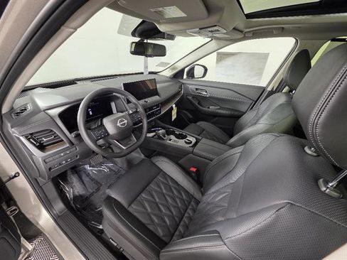 New 2026 Nissan Rogue Platinum AWD/4WD image 28