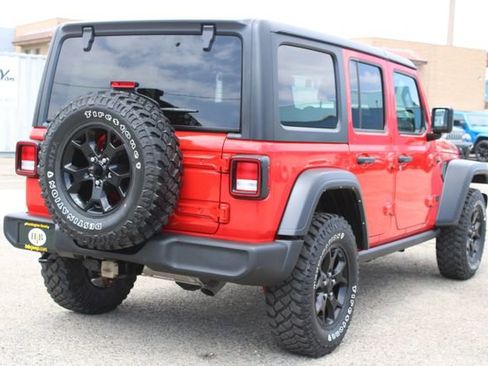 Used 2022 Jeep Wrangler Unlimited Sport AWD/4WD image 5