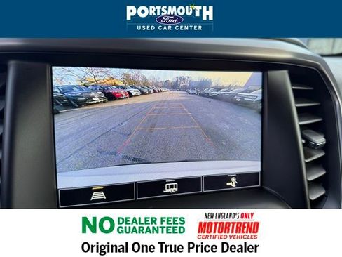 Used 2023 GMC Acadia AT4 w/ Preferred Package image 11