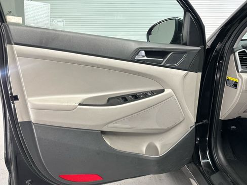 Used 2017 Hyundai Tucson Eco w/ Cargo Package FWD image 15