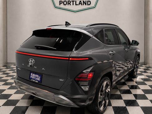 Used 2024 Hyundai Kona Limited FWD image 5