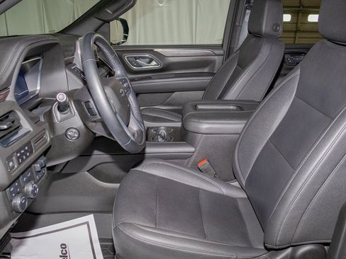 Certified 2023 Chevrolet Tahoe Z71 w/ Luxury Package image 12