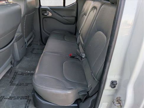 Used 2018 Nissan Frontier SL AWD/4WD image 26