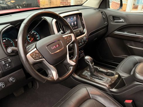 Used 2022 GMC Canyon Elevation w/ Elevation Premium Package AWD/4WD image 7