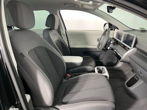 Used 2024 Hyundai Ioniq 5 SEL image 33