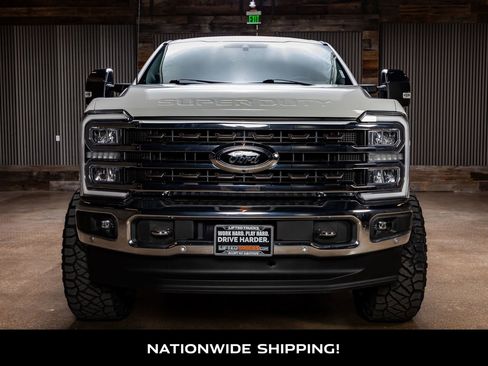 Used 2024 Ford F250 King Ranch w/ Chrome Package image 4