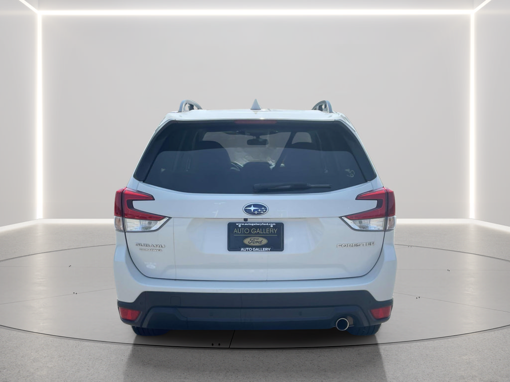 Used 2023 Subaru Forester Limited AWD/4WD image 3