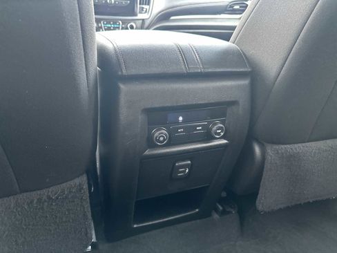 Used 2021 Chevrolet Traverse LS w/ LPO, Blackout Package image 20